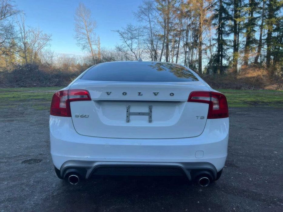 Volvo S60 T5 Dynamic      2017