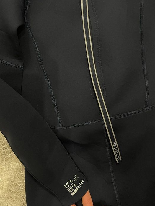 Гідрокостюм чоловічий SURF 100 для серфінгу неопрен 2/2 мм синій

Колі