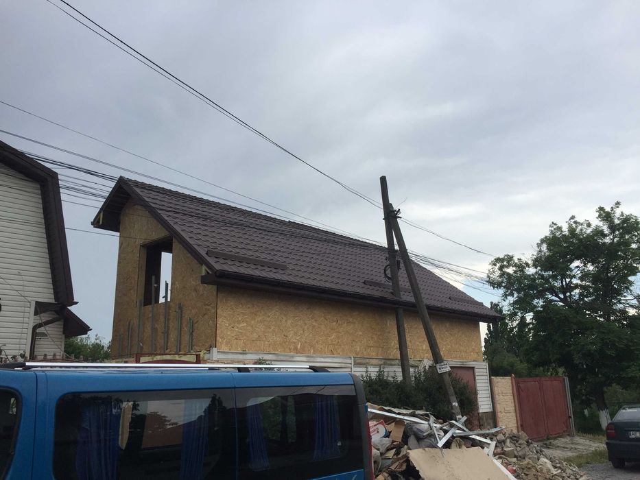 Кровля крыш.Мансарда.Ремонт покрівлі криш дахів.Утепление фасадов