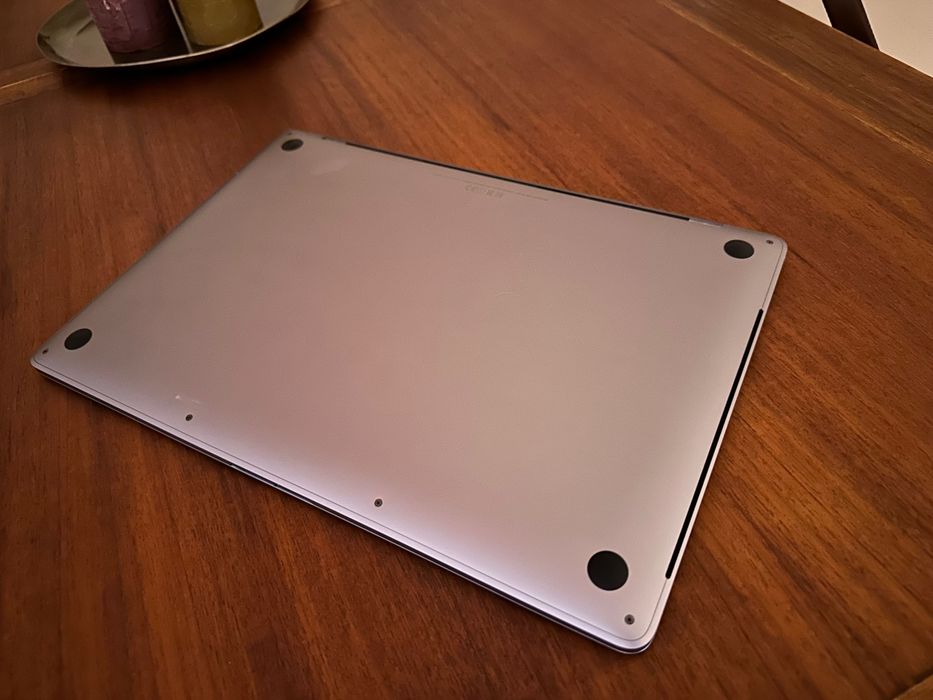 MacBook Pro 15" (2017) à venda – Excelente estado!