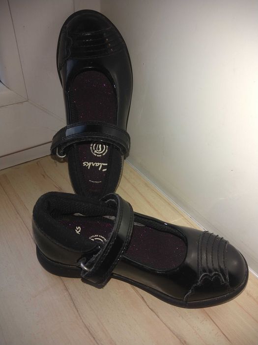 Туфли Clarks чёрные для девочки 25,5