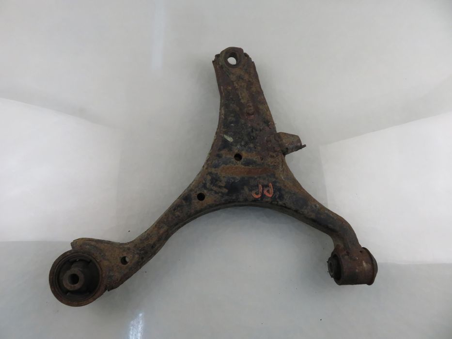 Wahacz Przedni Prawy Honda Fr-v (be)