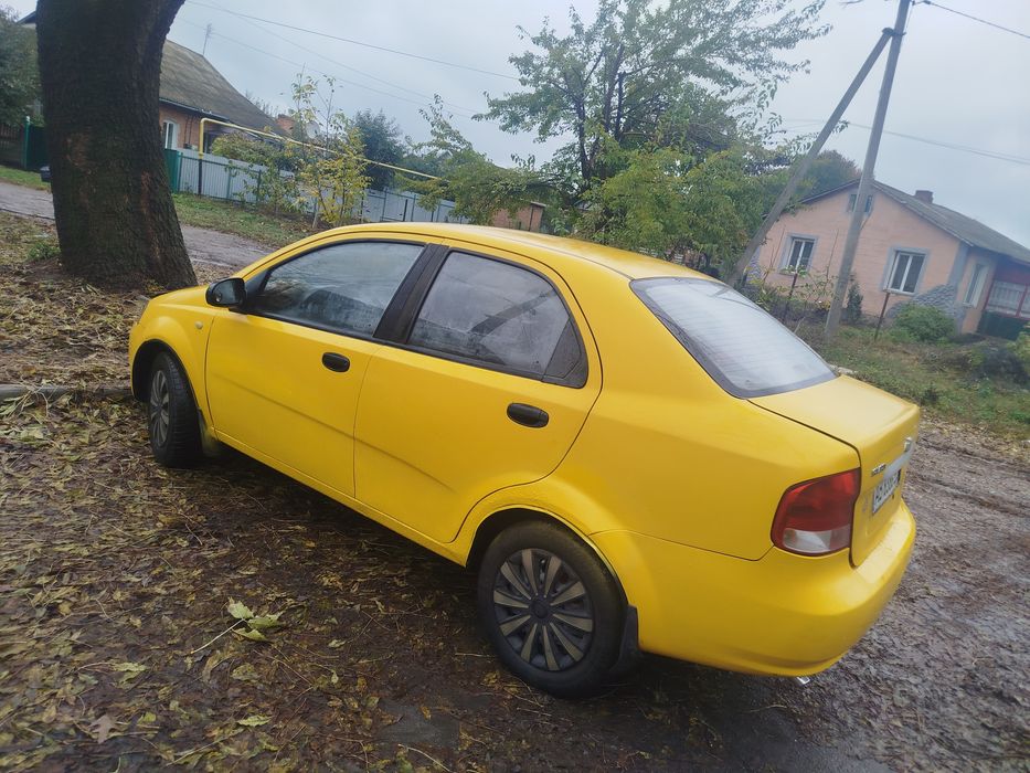 Шевроле авео 2005 рік