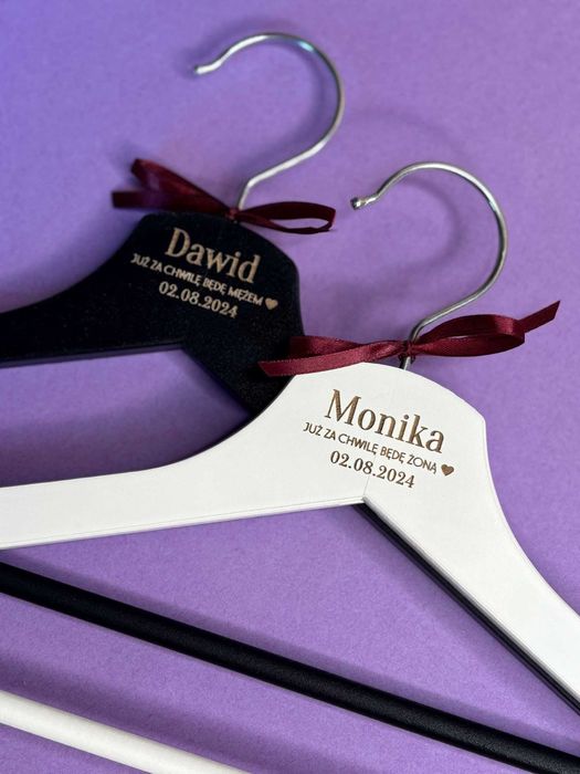 Wieszaki weselne,ślubne, personalizowane, z imionami i datą ślubu