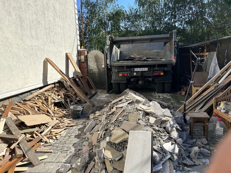 Вивіз сміття,залишаю на цілий день!!6куб