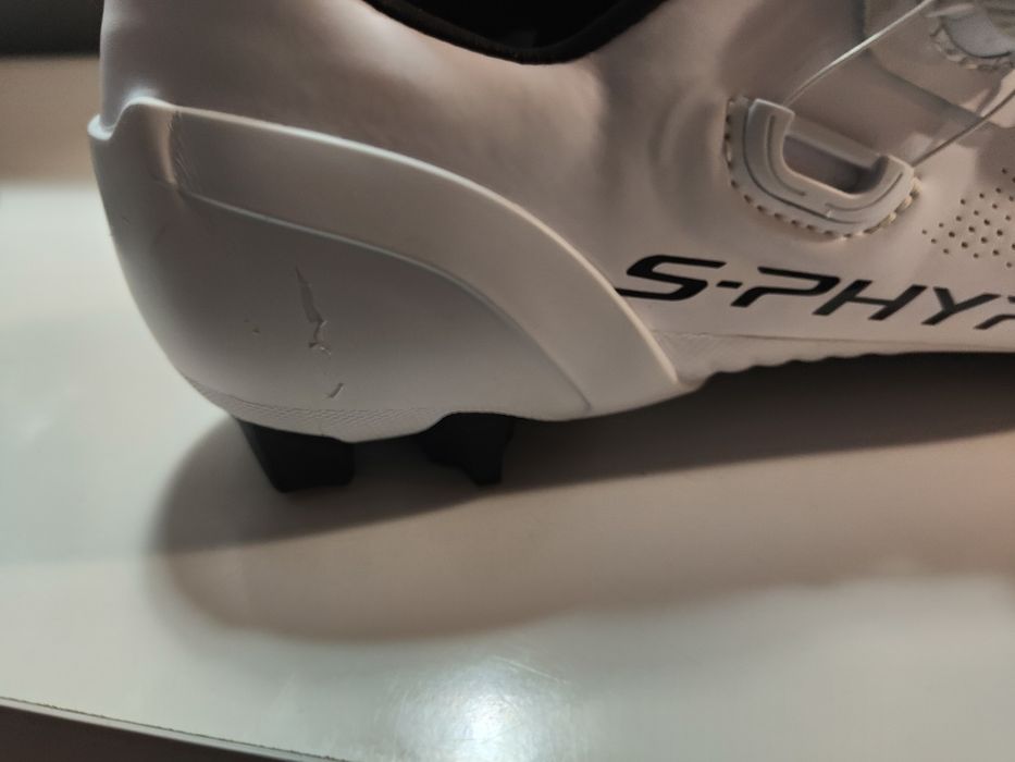 Sapatos Shimano nº42 + pedais