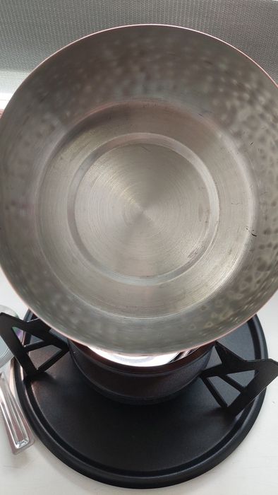 Набір для фондю KitchenCraft Artesà розрахований на 6 осіб