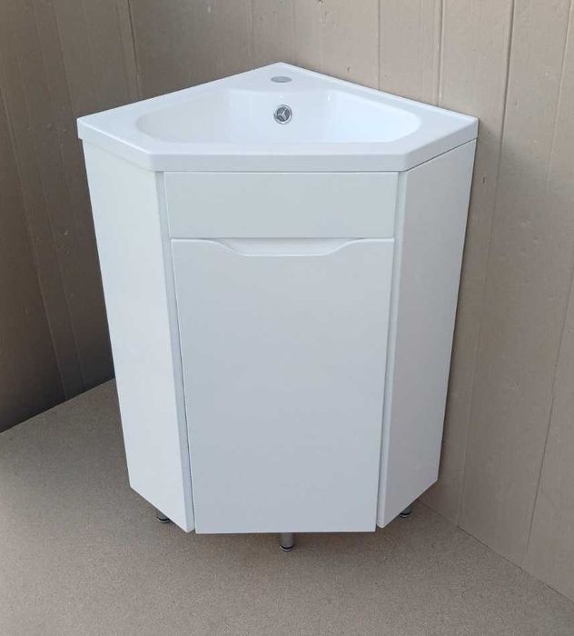 Новая угловая тумба в комплекте с умывальником 40см. Влагостойкая.