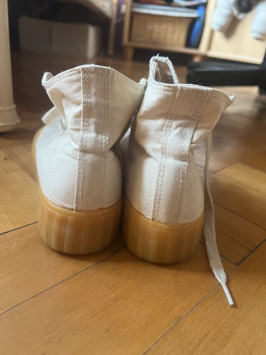 Kremowe trampki na grubej podeszwie platformie 36