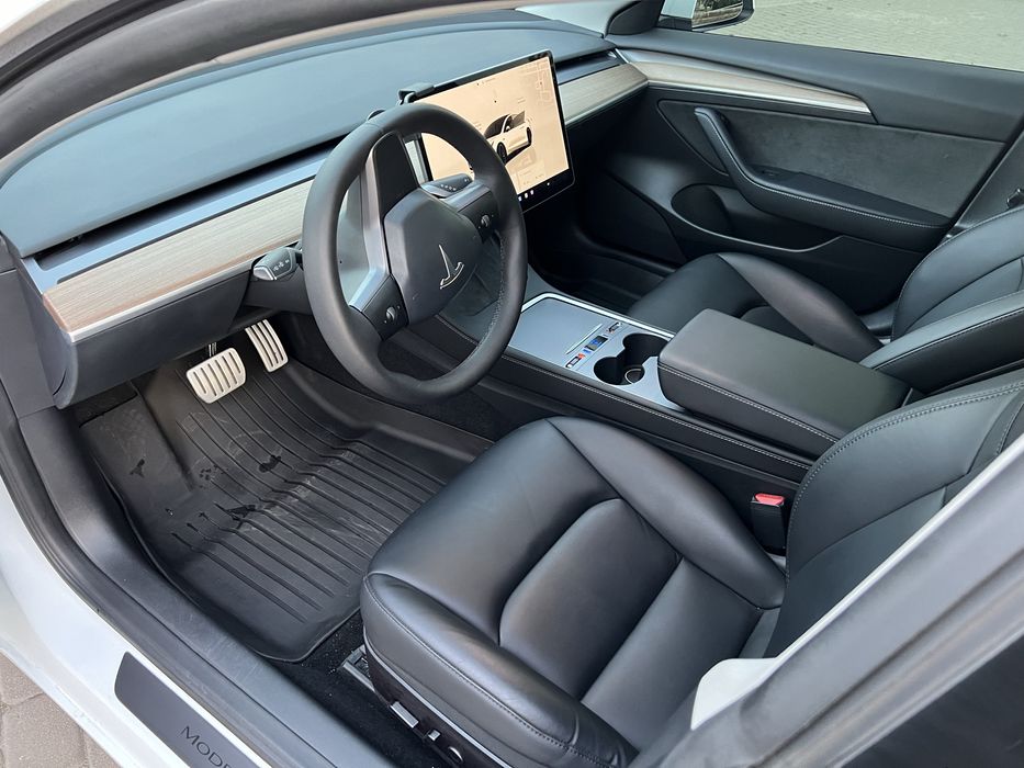 2023 Tesla Model 3 Perfomance