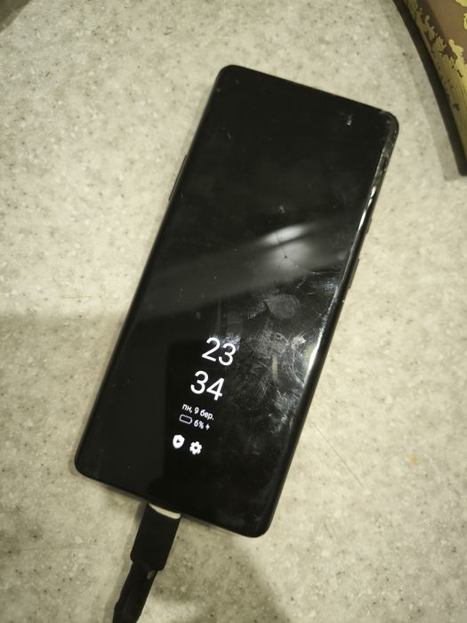 Oneplus 8 pro in2023 128gb битий