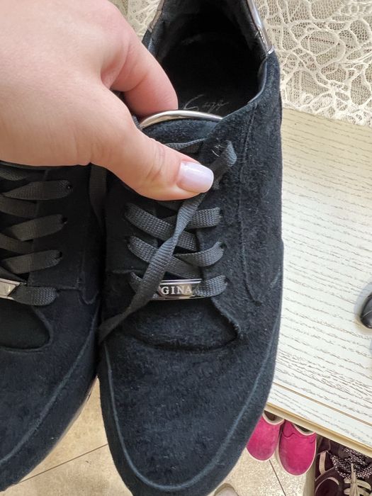 Кросівки, натуральна замш