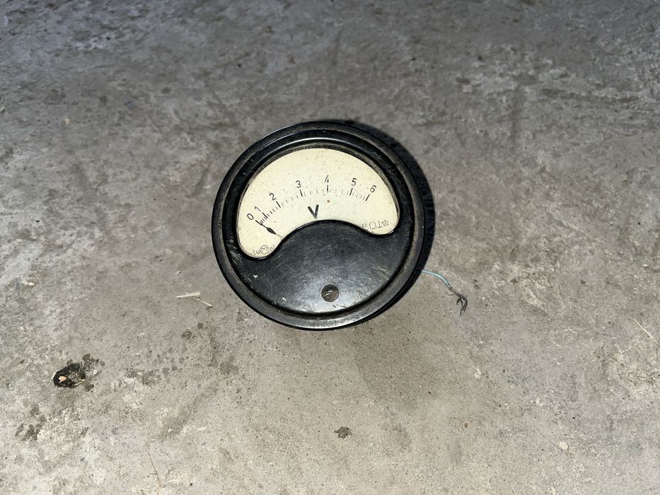 Woltomierz analogowy Lumel M5-85