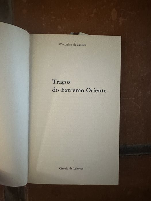Livro de Wenceslau de Moraes - Traços do Extremo Oriente