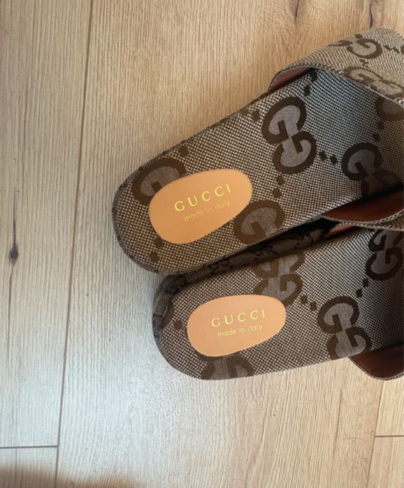 Klapki na platformie Gucci
