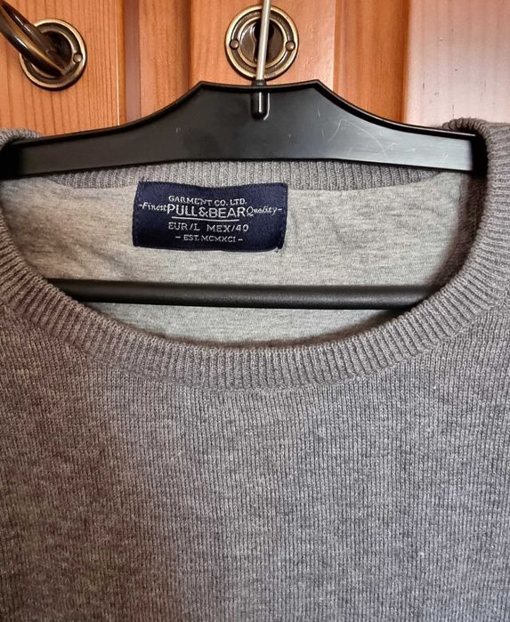 Camisola de malha cinzenta Pull & Bear, tamanho L