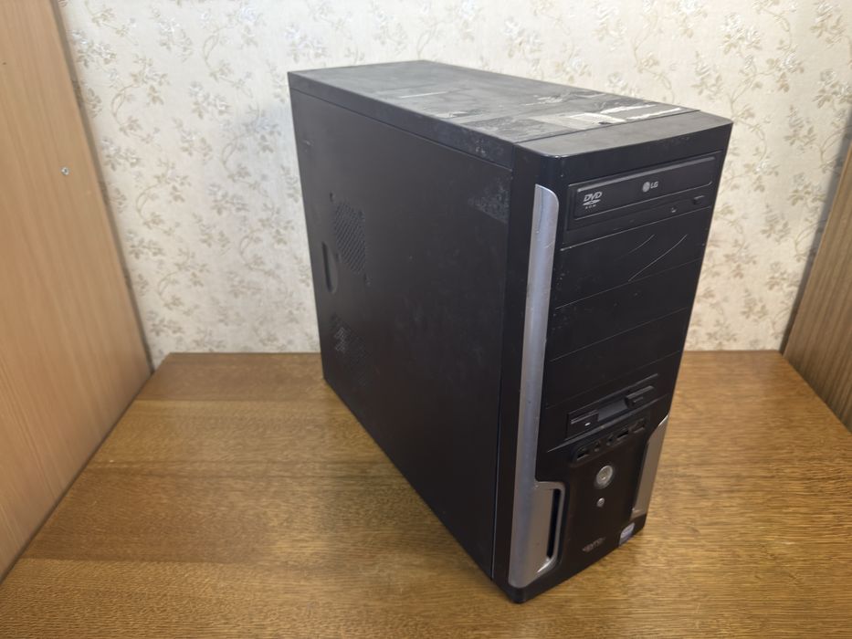 Комп'ютер E4500/4Gb/160Gb