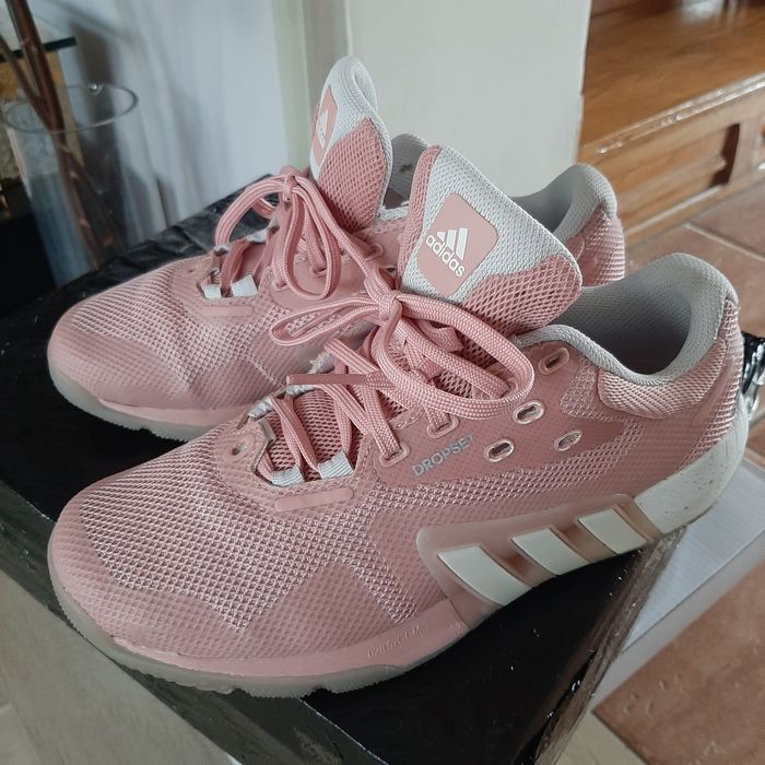 Buty oryginalne sportowe adidas HWI 28Y001  37.5
