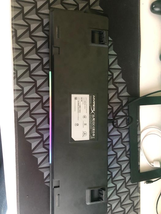 Teclado Hyper como novo