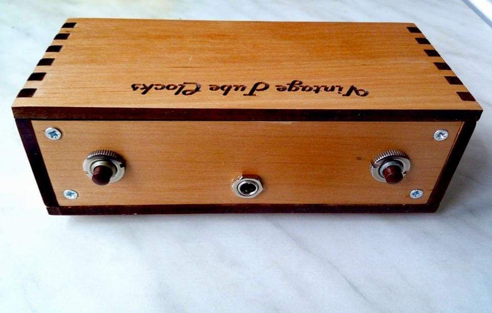 Ламповий годинник (nixie clock)на лампах ИН-12