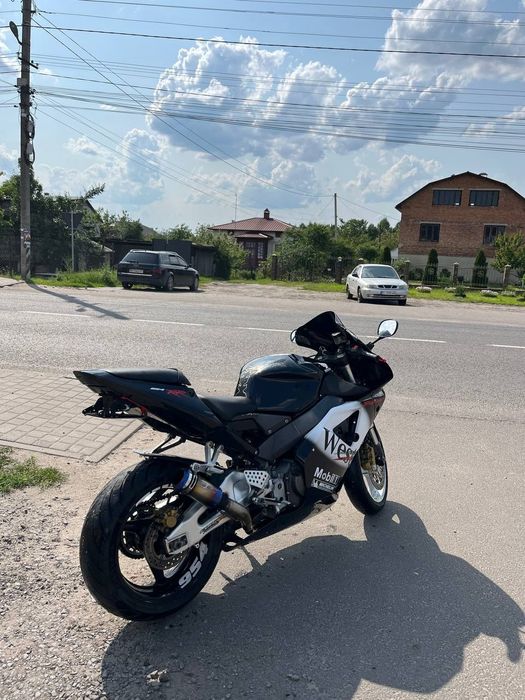 Хонда фаєрблейт 1000