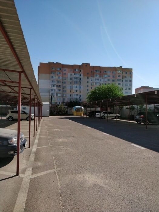 Продам место на стоянке генерала бочарова 60