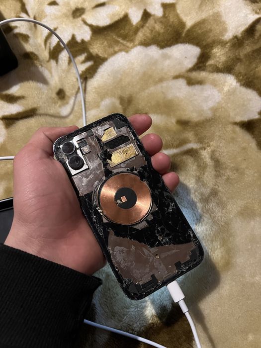 Лот Айфон самсунг піксель