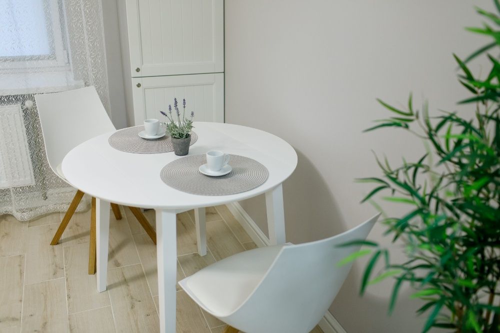 Апарт-Готель "LAVINA". пр. Лушпы, 5 навпроти ТРЦ Лавіна, з Джакузі