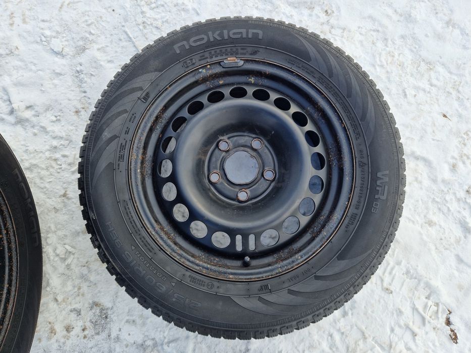 Шини nokian 215/60 r16