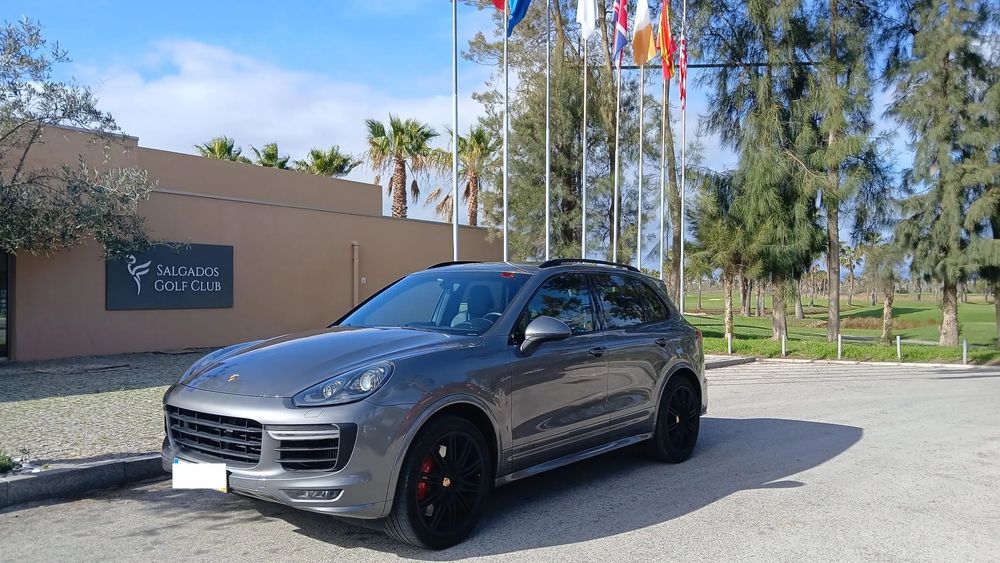 Porsche Cayenne GTS
