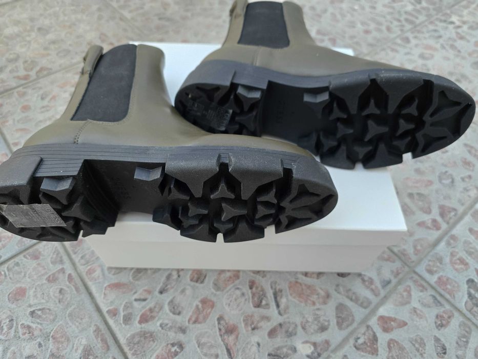 Guess sztyblety botki buty zimowe
