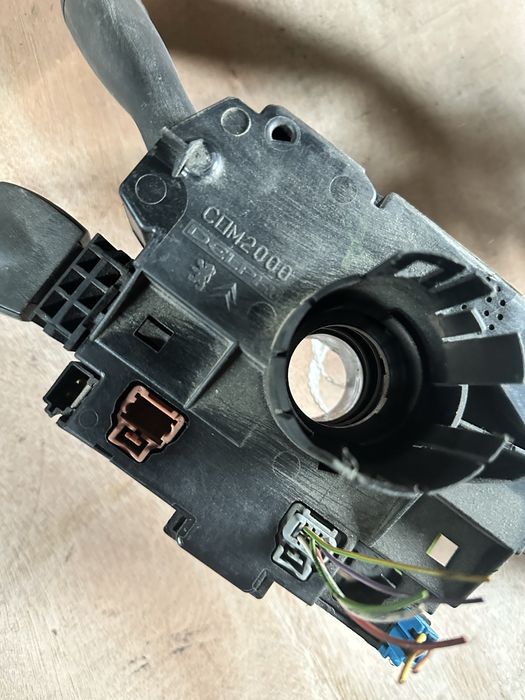 Перемикач поворотів renault peugeot