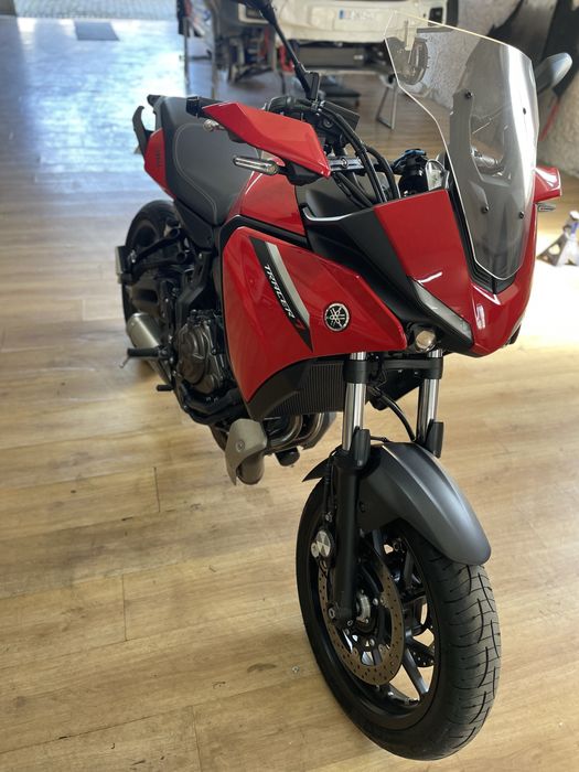 Yamaha Tracer 7 como nova