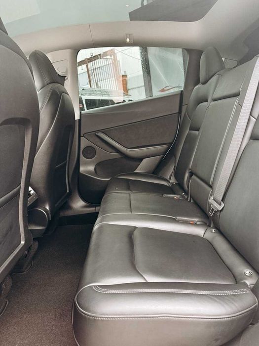 Tesla model Y Performance 2022