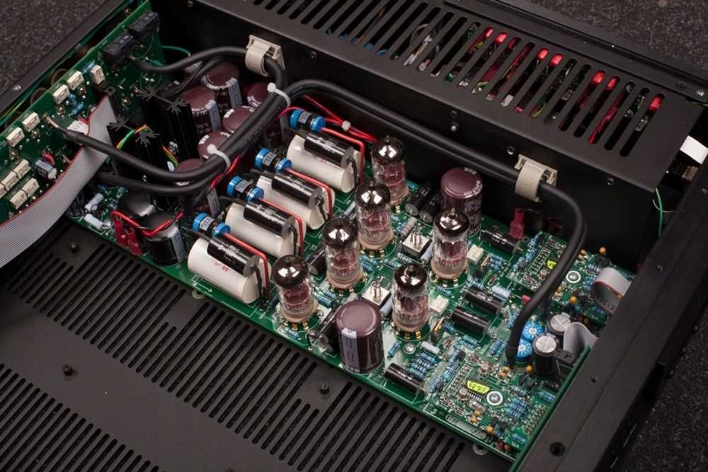 Serwis Audio HiFi Krell Mark Levinson McIntosh Accuphase Gryphon Wadia