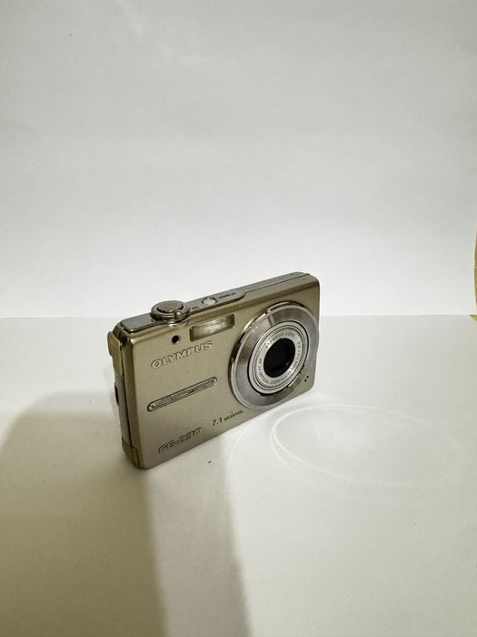 olympus fe 230 - купити цифрові фотокамери - Ціна на OLX.ua