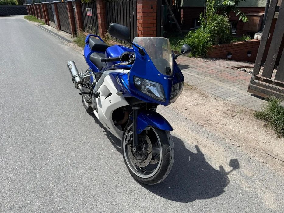 Suzuki SV Suzuki SV 650 S 2004 | V2 | 4-tłoczkowe hamulce | Akcesoria