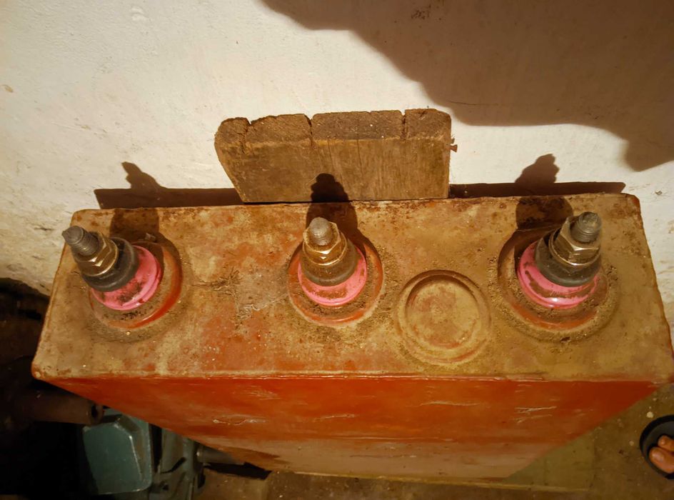 Конденсатор КММ2-0,38-24-ЗУЗ 264мкФ