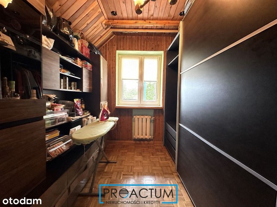 Centrum Torunia! 4 pokoje! 1 piętro! Balkon!