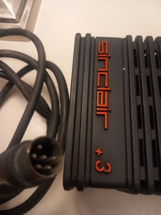 Sinclair +3 fonte  de alimentação
