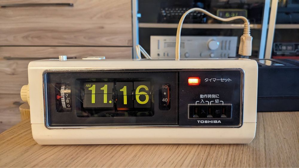 Toshiba TWM300 Flipclock / Zegar klapkowy