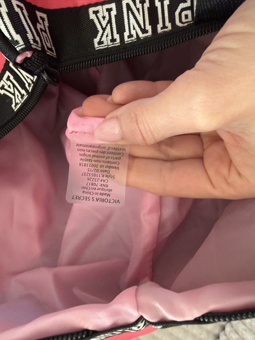 Torba Victoria’s Secret do ręki na ramie Pink