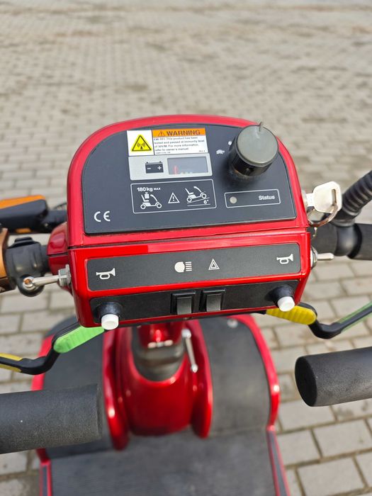 Wózek inwalidzki elektryczny