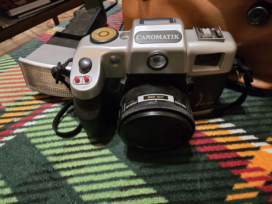 Aparat (atrapa) z lat 90.