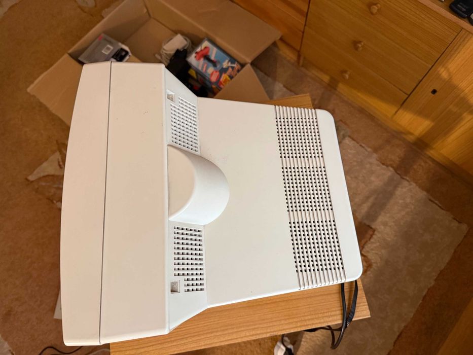 Monitor Commodore 1084s
