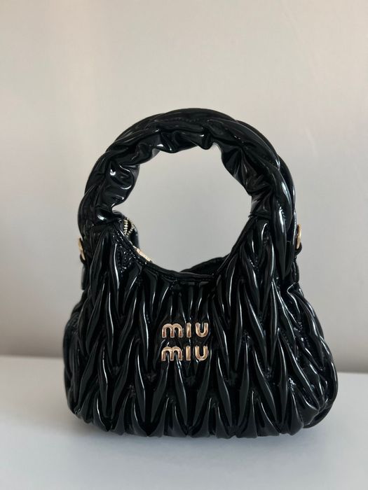 Torebka miu miu czarna