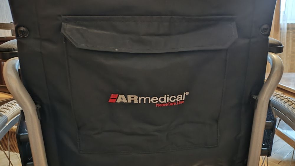 Wózek inwalidzki + balkonik i inne akcesoria