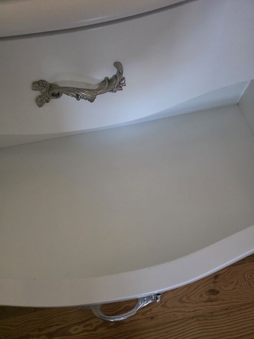 Conjunto mesa e gaveteira Kare