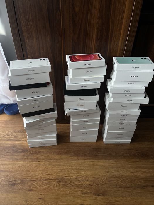 Pudelka od IPhone, pudelka od iphone telefon iphone