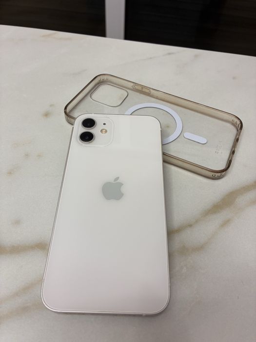iPhone 12 128 gb biały ,+ etui, pudelko, ladowarka, szyba